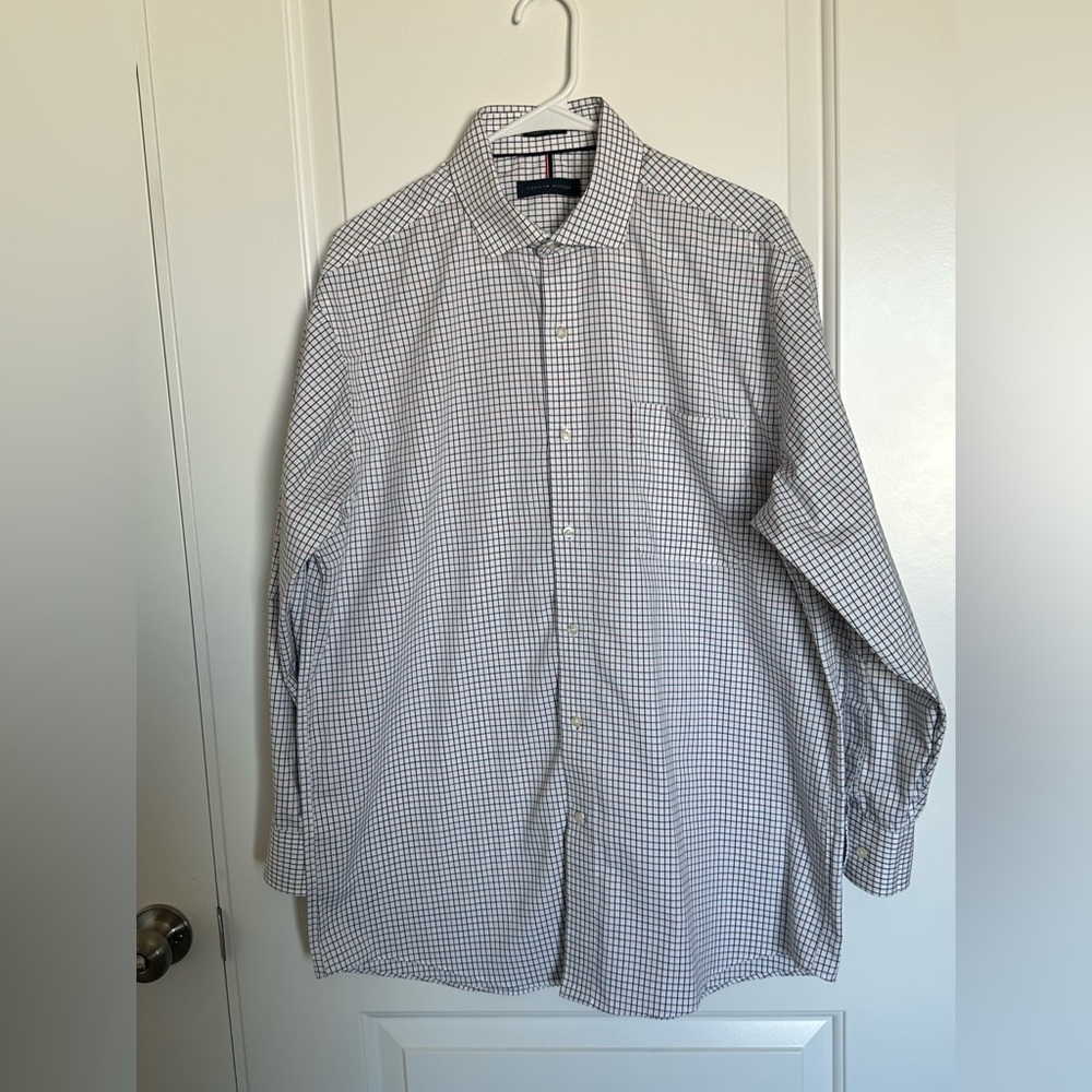 Tommy Hilfiger Men’s Cotton Button Down Shirt – Windowpane Pattern (Size L)